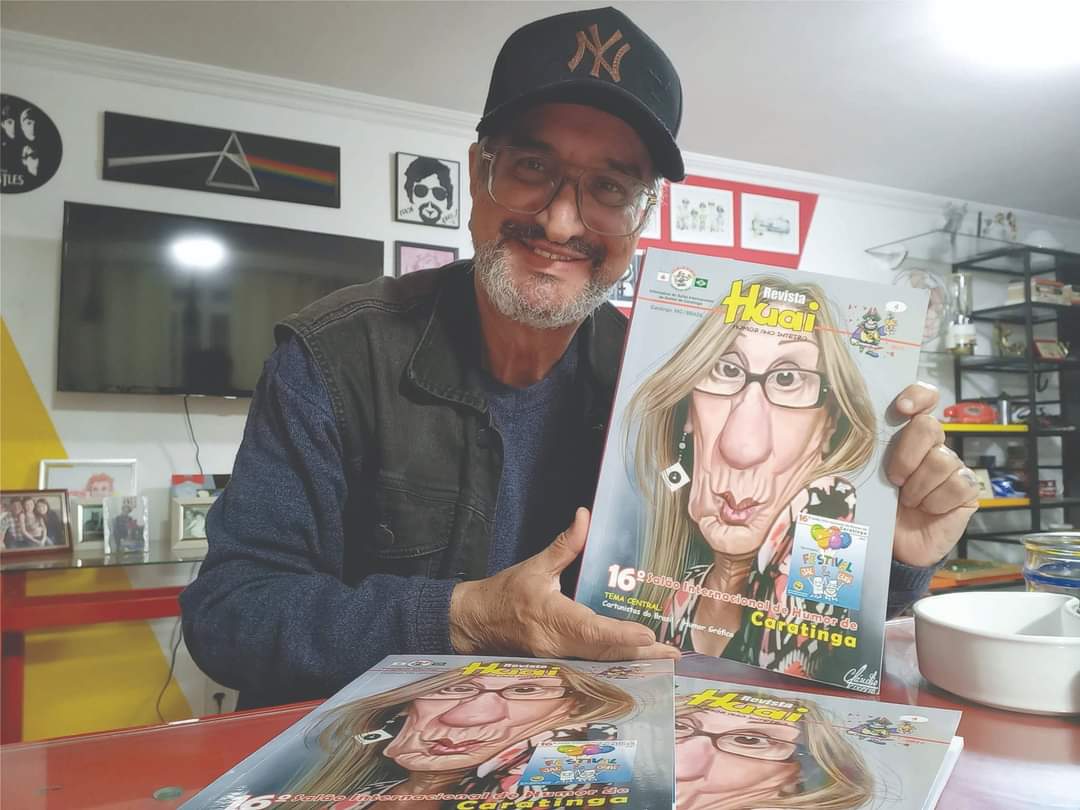 Cartunista Edra promove evento e faz lançamento da Revista ‘Huai, Humor Ano Inteiro’ no Casarão das Artes na cidade de Caratinga-MG
