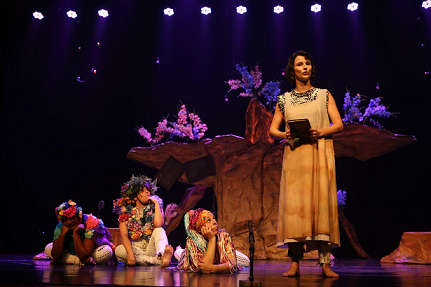 Cena do espetáculo infantojuvenil 'Cora, Doce Poesia'